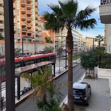 Апартаменты Palais Elisabeth Promenade Des Ницца