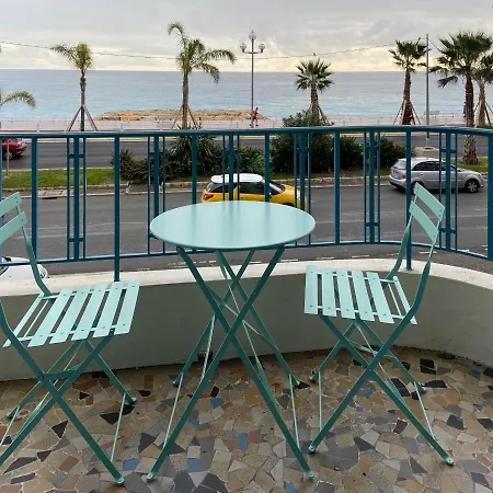 Palais Elisabeth Promenade Des